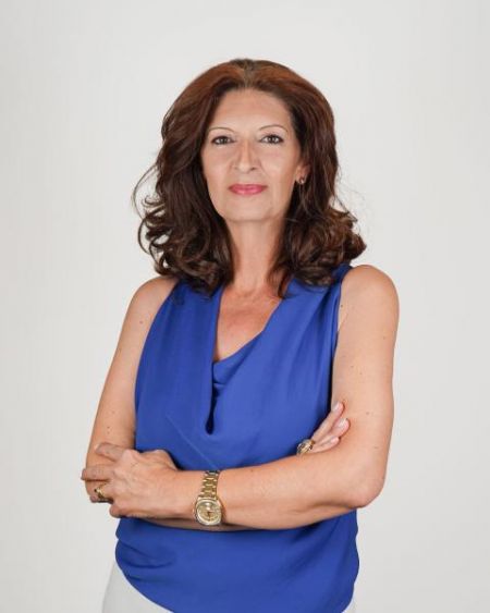 Ver&oacute;nica Magalh&atilde;es