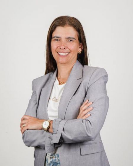 Z&eacute;lia Andrade